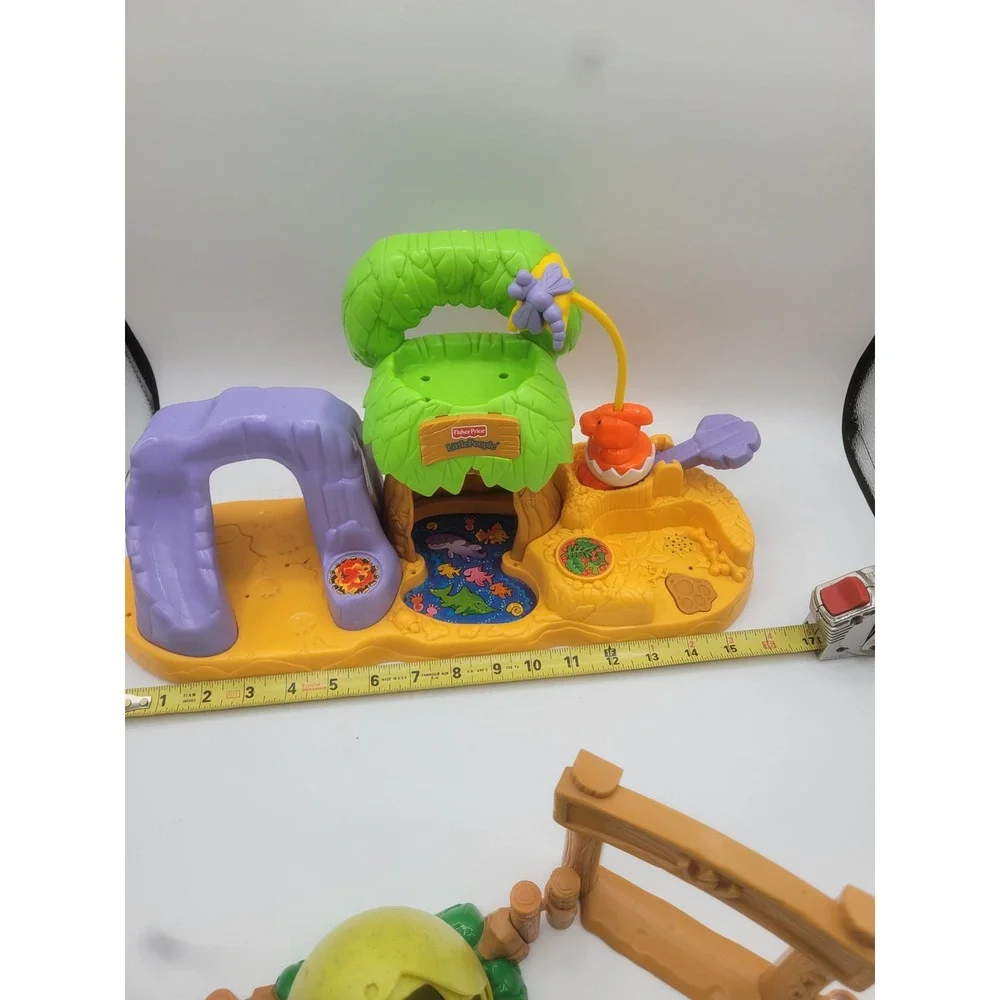 Fisher-Price Little People Dinosaur Discovery Playset 2003 Prehistoric Toy Set